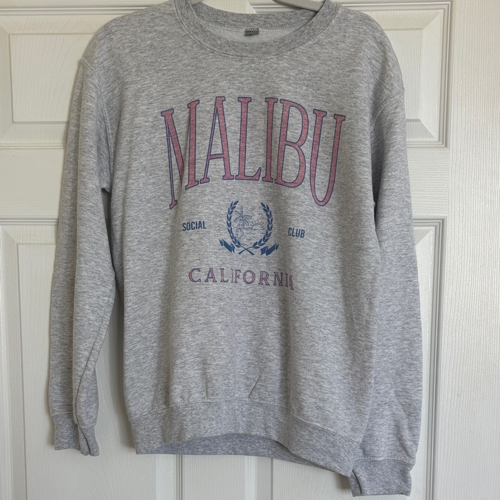 Gray Malibu Graphic Women’s Sweater